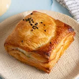 Chatpata Aloo Cheese Puff [1 Piece]