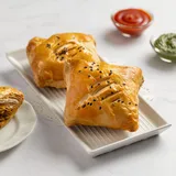 Chicken Masala Puff [1 Piece]