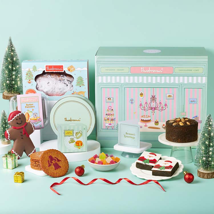 Christmas Luxury Gift Hamper Box (Eggless)