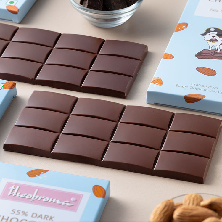 55% Dark Chocolate with Sea Salt & Almond [60g]