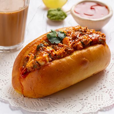 Spicy Paneer Roll [1 Piece]