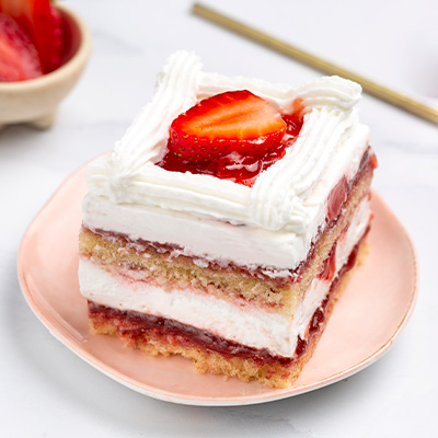 Strawberry & Fresh Cream Pastry [1 Pc]