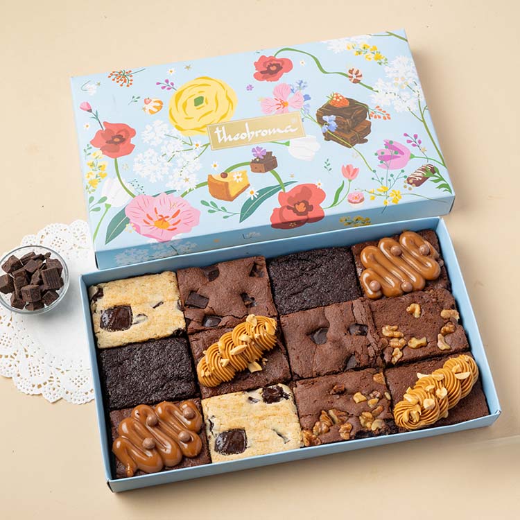 Assorted Eggless Brownies Gift Box [12 Pieces]