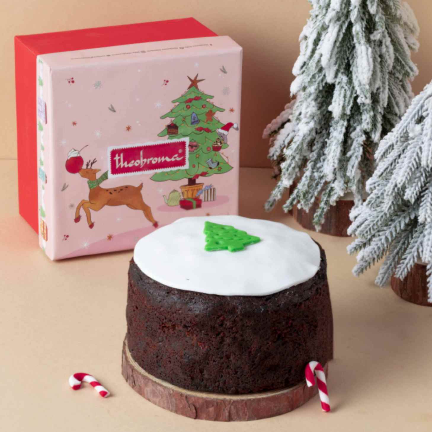 Eggless Christmas Cake (750g)