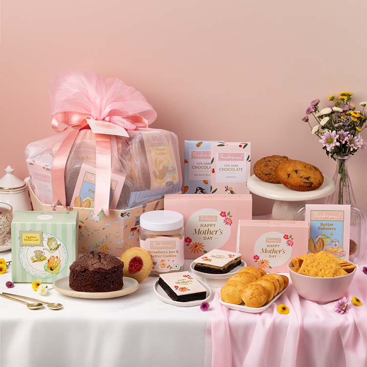 Mothers Day Collection Gift Basket – Assorted Hamper