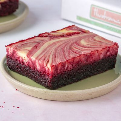 Red Velvet Brownie [1 piece]