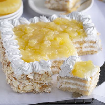 Fresh Cream Pineapple Cake [1/2kg]