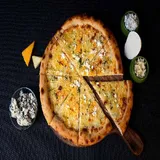 Italian Classic Vegetarian Pizza