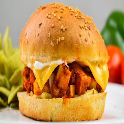 Spicy Tandoori Paneer Burger With Cheese