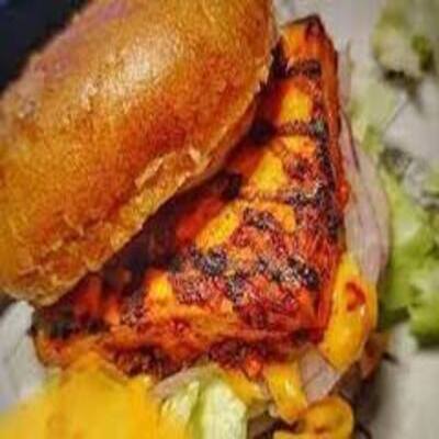 Spicy Tandoori Paneer Burger