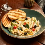 Veg Alfredo Pasta