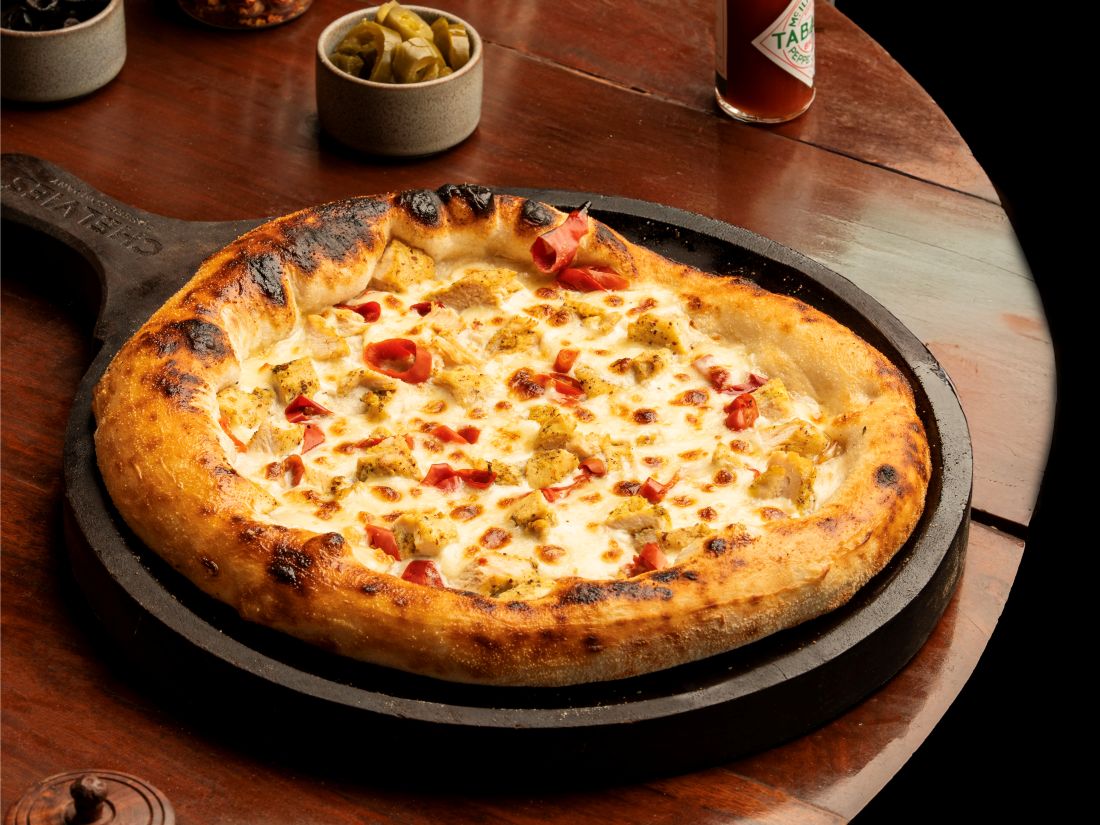 Truffle Touch Chicken Pizza
