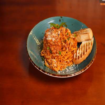 Chelvies Spghetti Mutton Bolognese