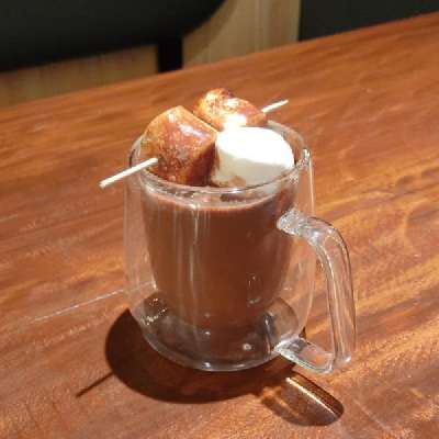 Hot Chocolate With Marshmallow
