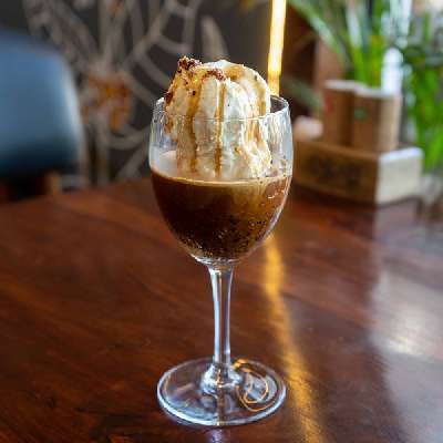 Crumble Brownie Affogato