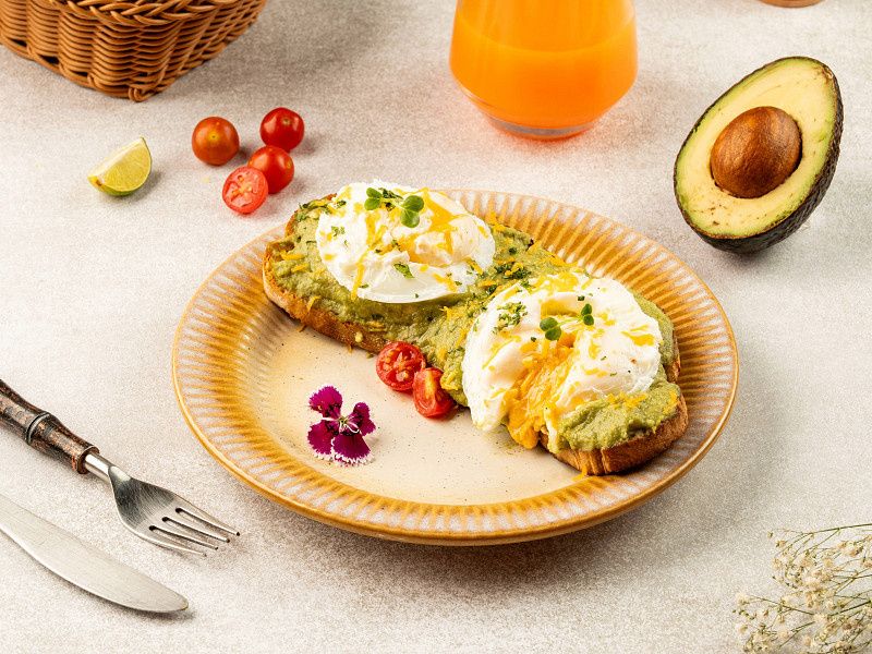 Avocado Toast With Poached Eggs