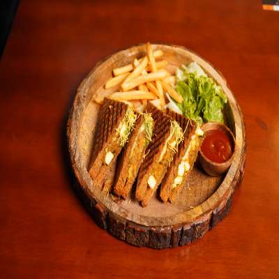 Grilled Bombay Masala Cheese Sandwich