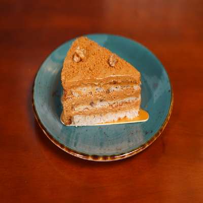 Chelvies Russian Honey Cake
