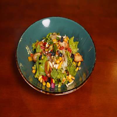 Corn And Mix Green Salad