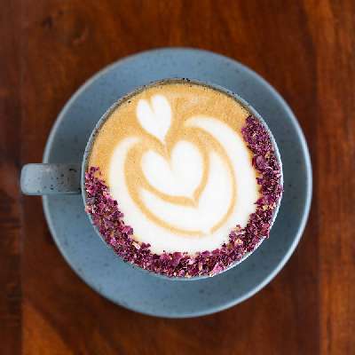 Fresh Rose Latte.