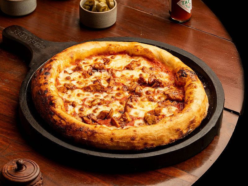 Chicken Tikka Pizza