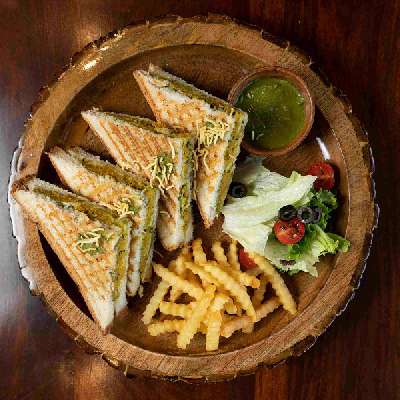 Grilled Bombay Masala Cheese Sandwich