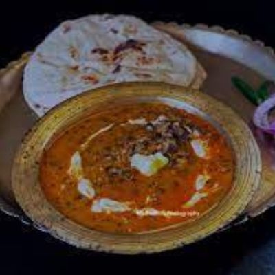Dal Makhani + 4 Butter Tawa Roti
