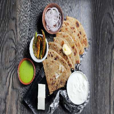 Butter Paneer Paratha