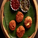 Peri-Peri Spinach & Corn Momos