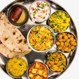 Delux Thali