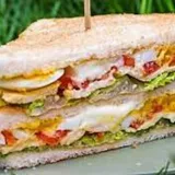 Chicken Egg Sandwich