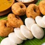 Idli (2 pc)+ Vada 1 Pc